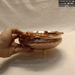 سرویس پذیرایی مسی ۳ پایه نقش‌دار مدل هنری _ شکلات خوری مسی جدید _ ظروف مسی پذیرایی _ آجیل خوری مسی _ عکس آجیل خوری مسی