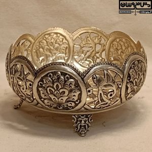 میوه خوری قلمزنی دستساز پایه دار سفیدگری | سایز 2 | مدل سلجوقی