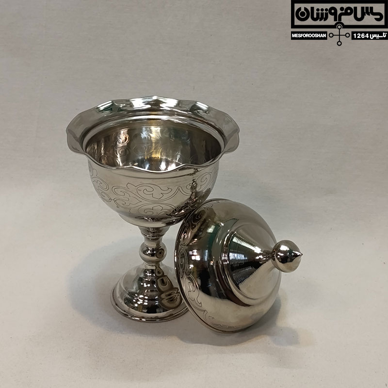 قندان مسی مدل کوتیا (5) قندان مسی مدل کوتیا 5 |