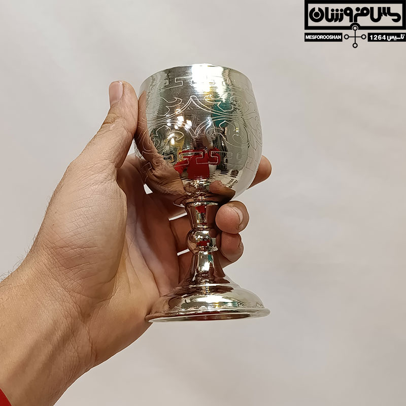 گیلاس مسی آبکاری کروم سایز ۳ مدل ساسی (22) گیلاس مسی آبکاری کروم سایز ۳ مدل ساسی 22 |