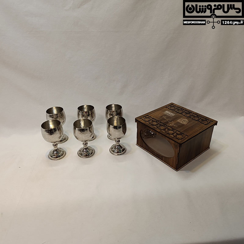 گیلاس مسی آبکاری کروم سایز ۳ مدل ساسی (9) گیلاس مسی آبکاری کروم سایز ۳ مدل ساسی 9 |